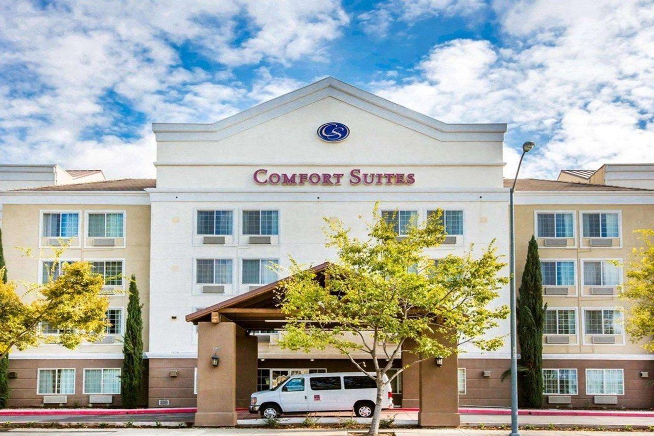 Comfort Suites Кловис Экстерьер фото