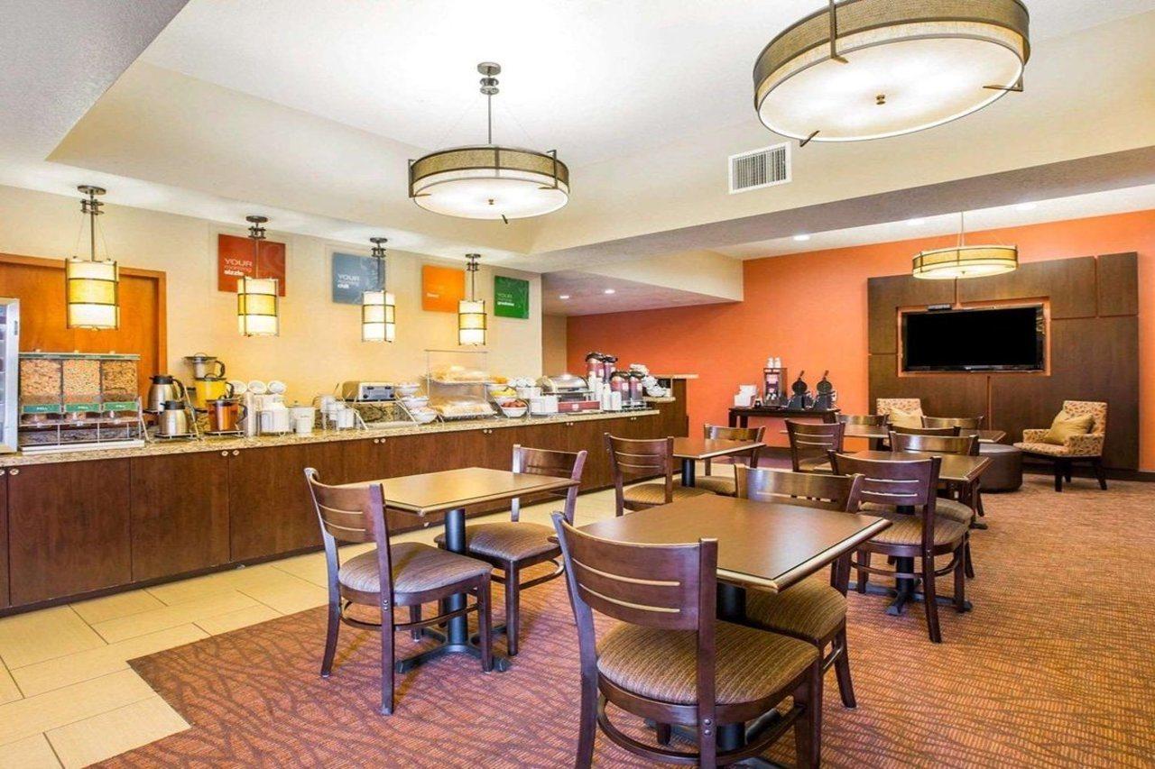 Comfort Suites Кловис Экстерьер фото