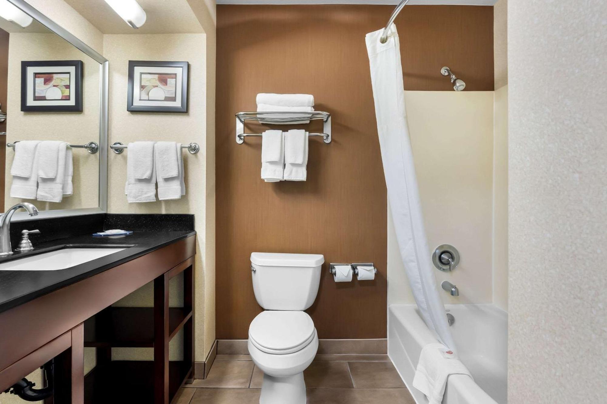 Comfort Suites Кловис Экстерьер фото