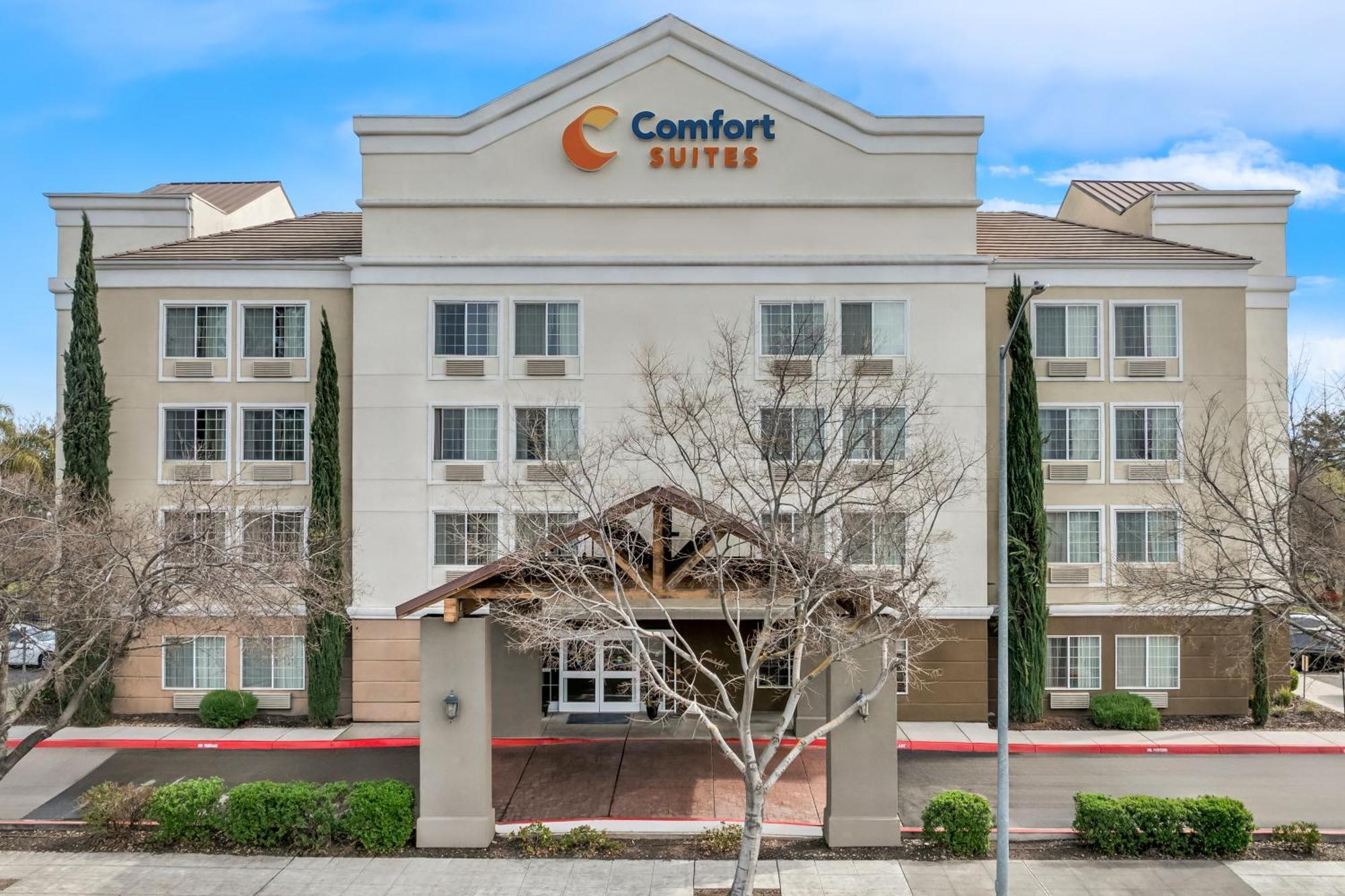 Comfort Suites Кловис Экстерьер фото