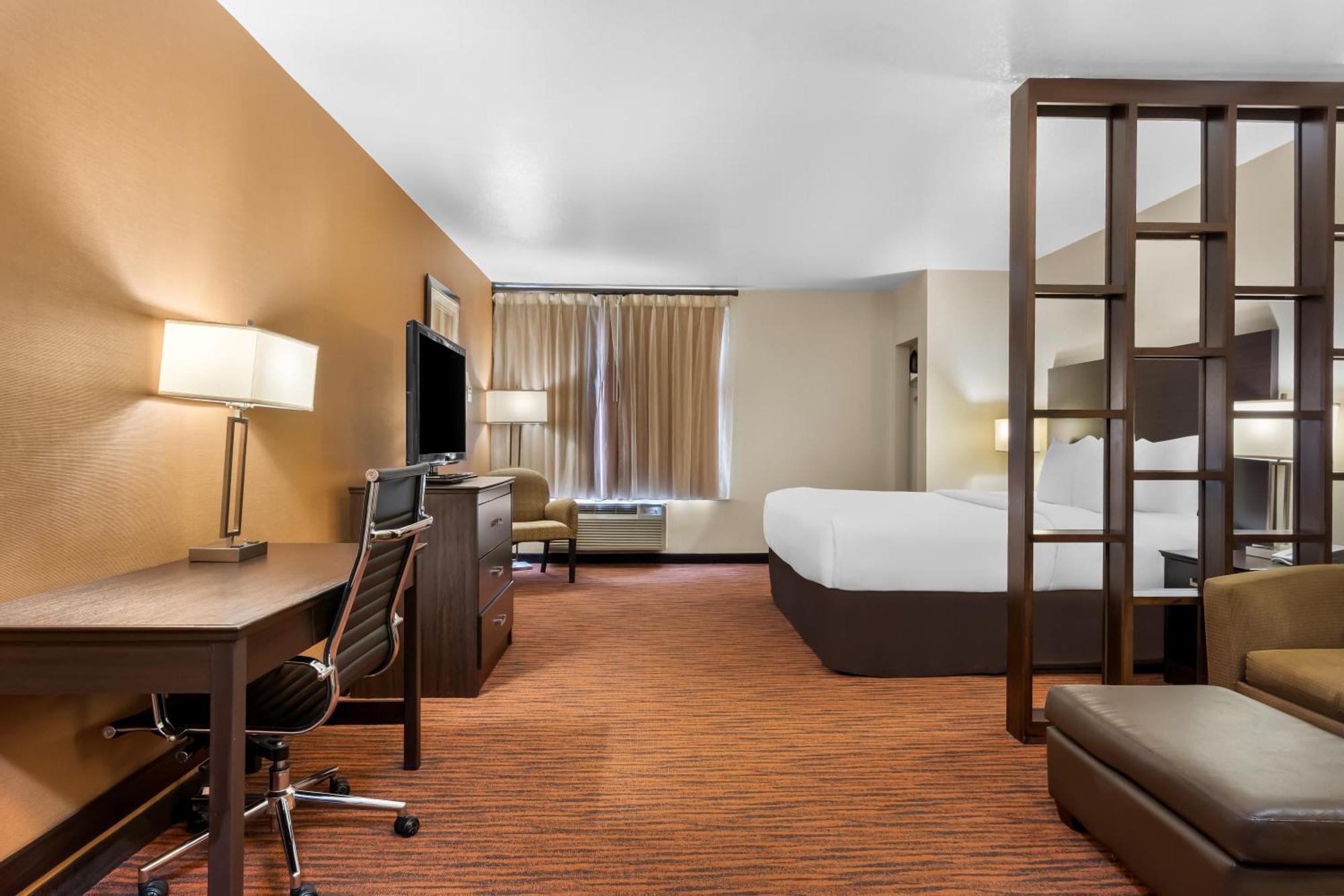 Comfort Suites Кловис Экстерьер фото