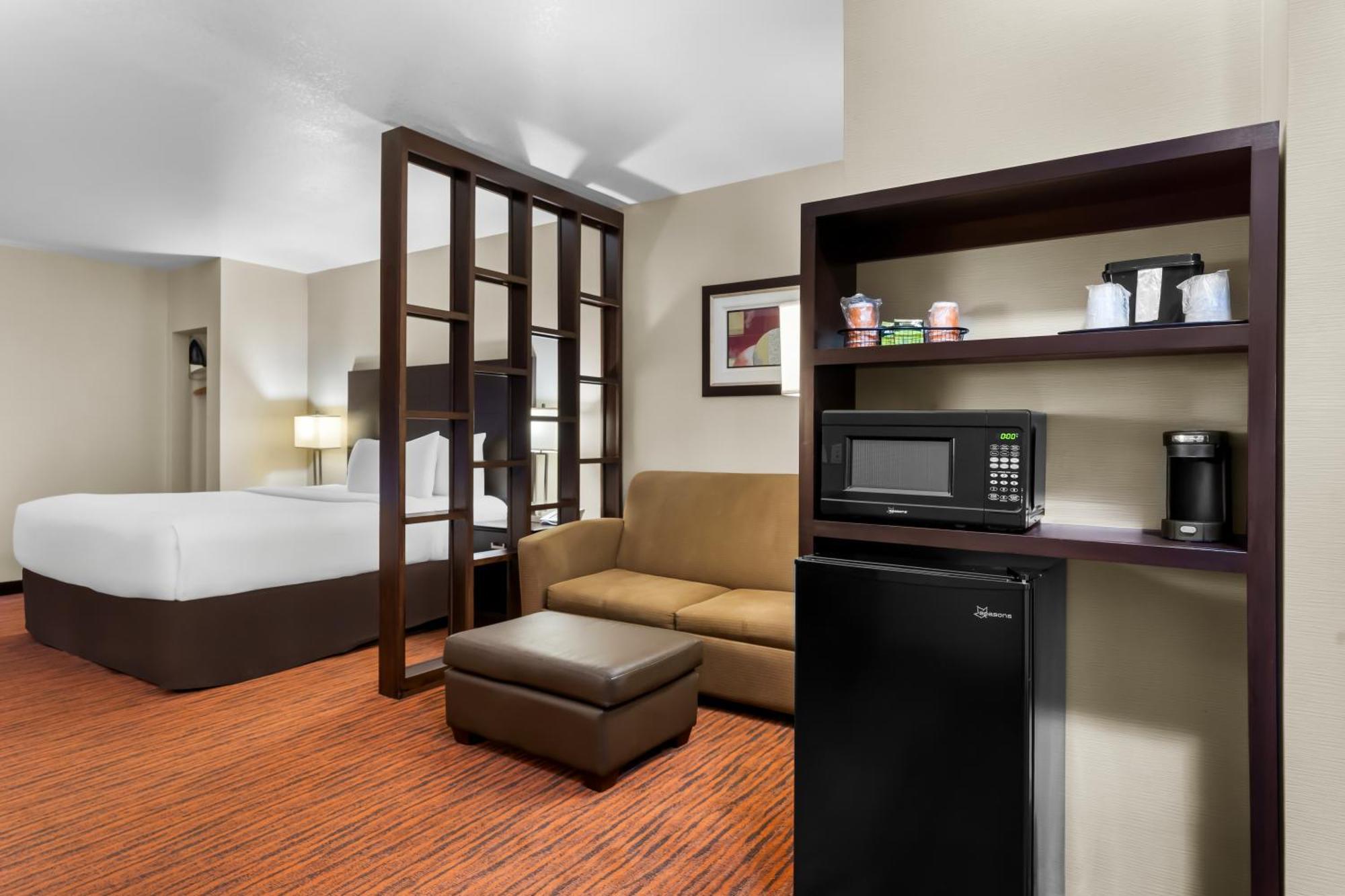 Comfort Suites Кловис Экстерьер фото