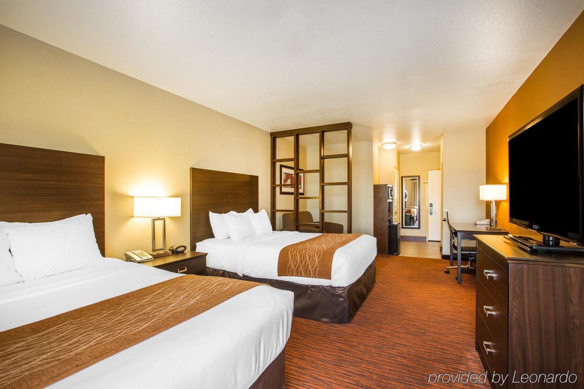 Comfort Suites Кловис Экстерьер фото